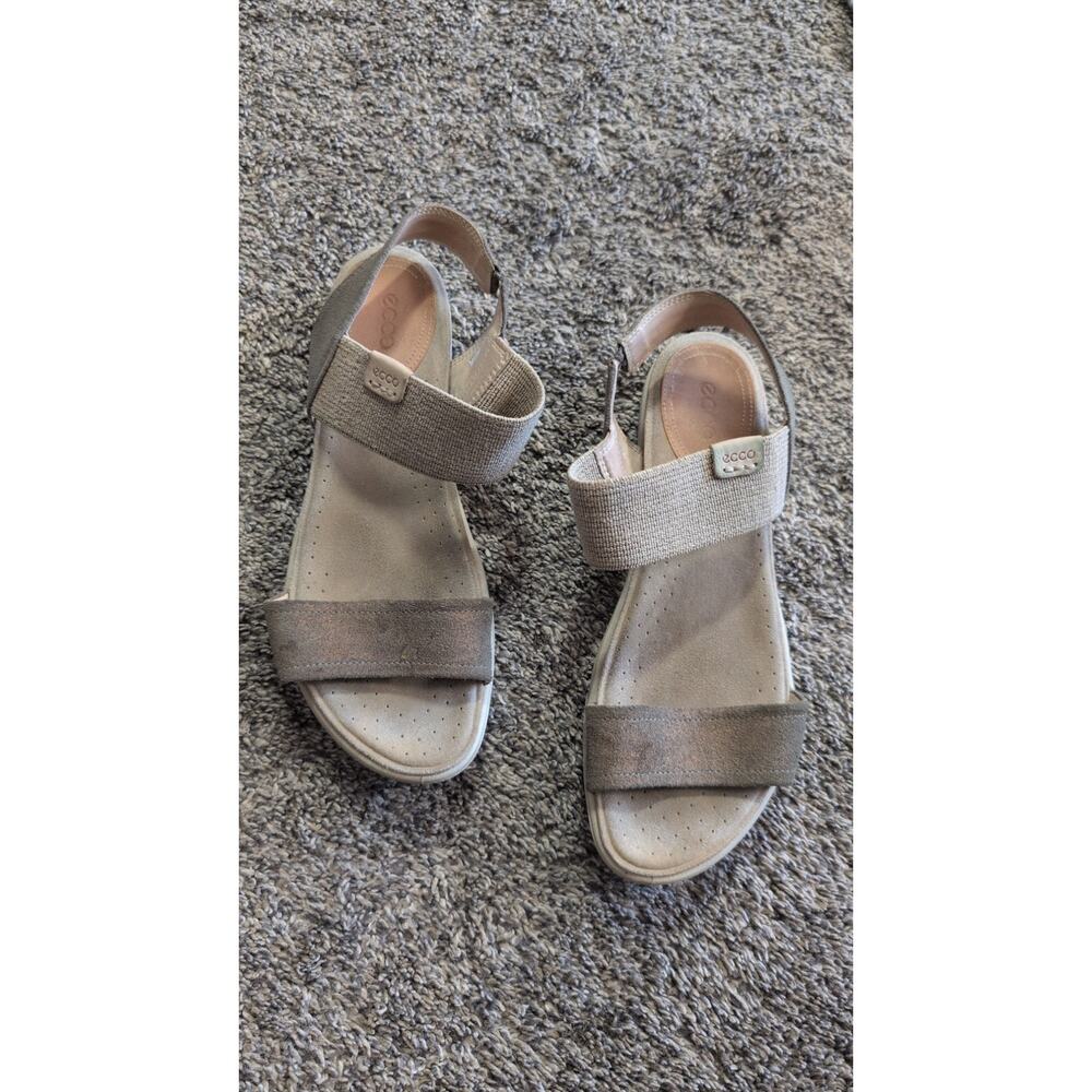 ECCO Women’s Open Toe Slip-On Sandals – Size 9 – Neutral Sheen – Good Condition - Picture 2 of 5